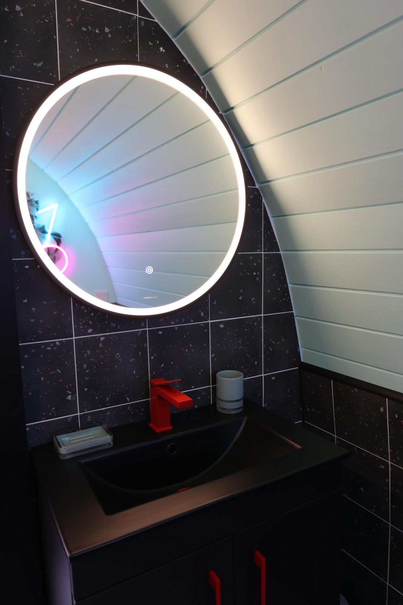 HungertonAmmonite Glamping Pod & Hot Tubアパートメント エクステリア 写真